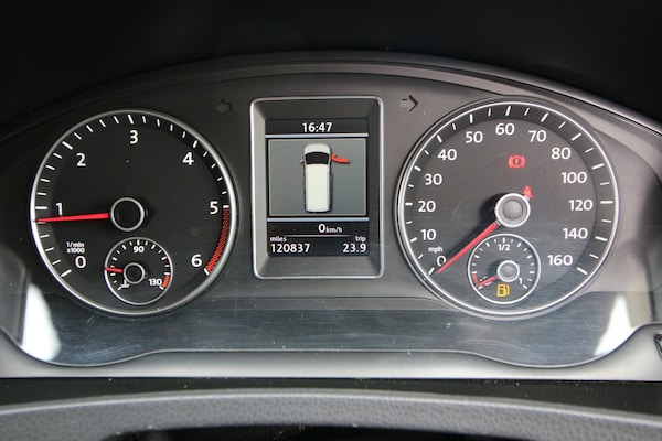 Used Volkswagen Caravelle 2010 for sale - 74878043: Photo 11