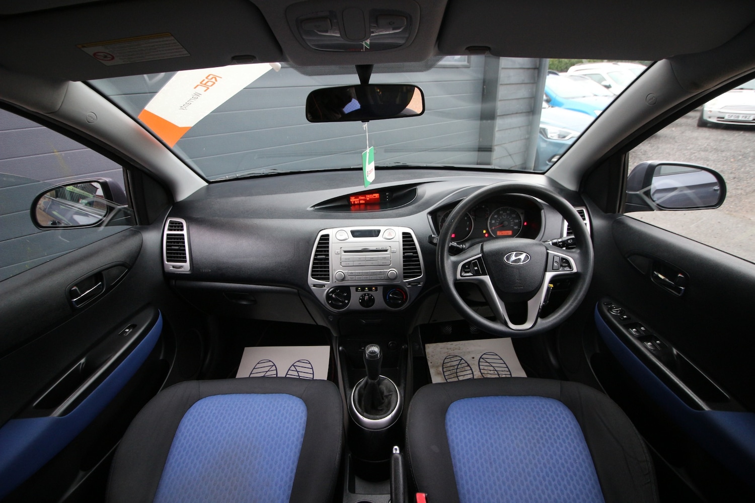 Used Hyundai i20 2009 for sale - 77323485: Photo 12