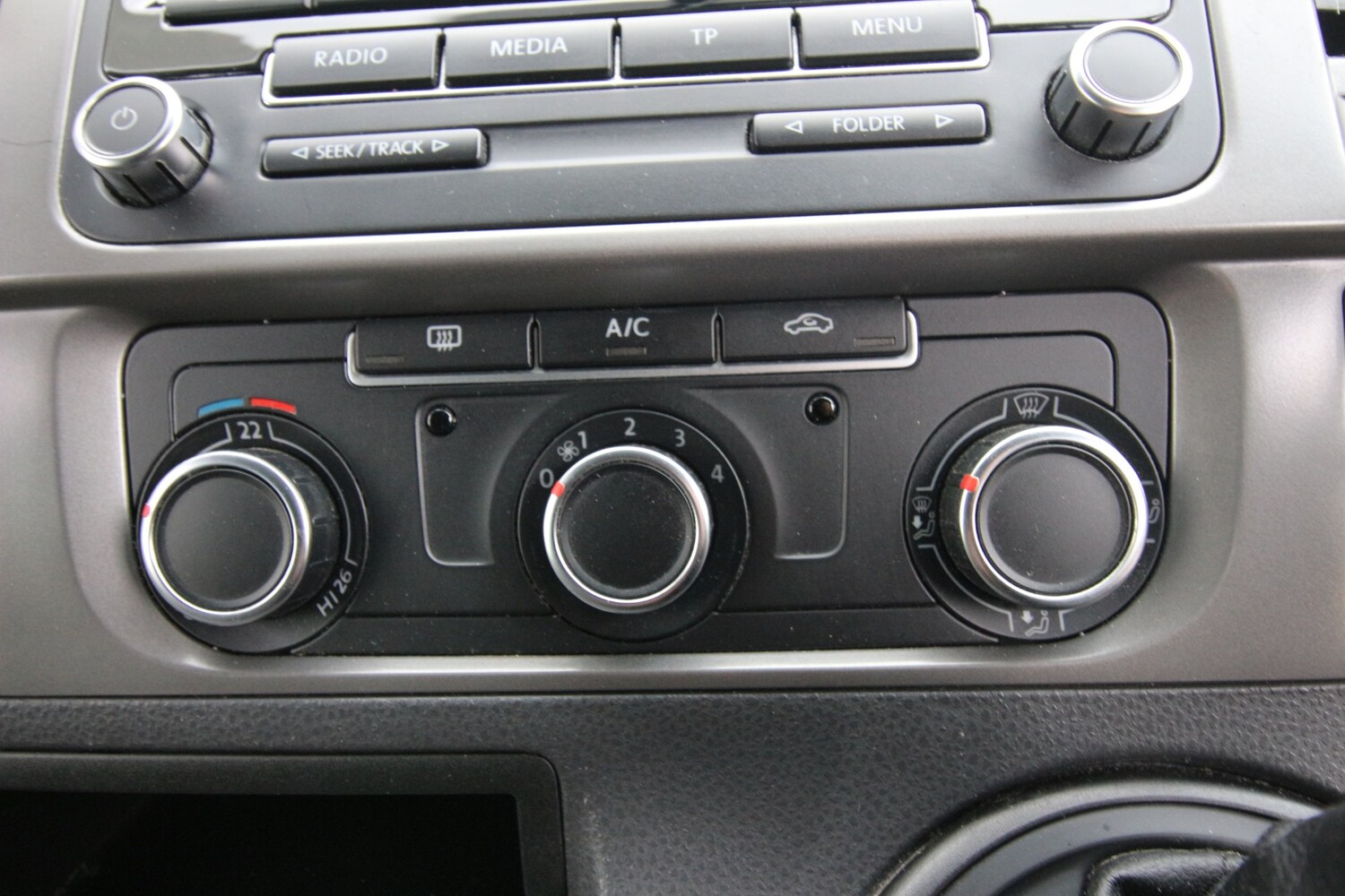 Used Volkswagen Transporter 2013 for sale - 76557130: Photo 6