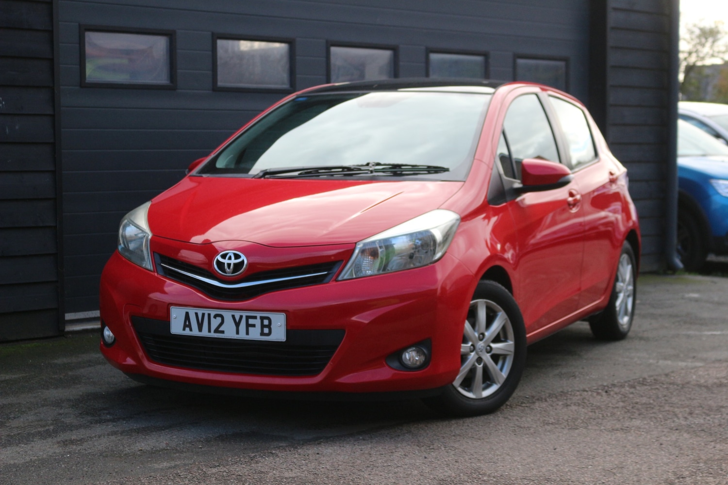 Used Toyota Yaris 2012 for sale - 76363093: Photo 3
