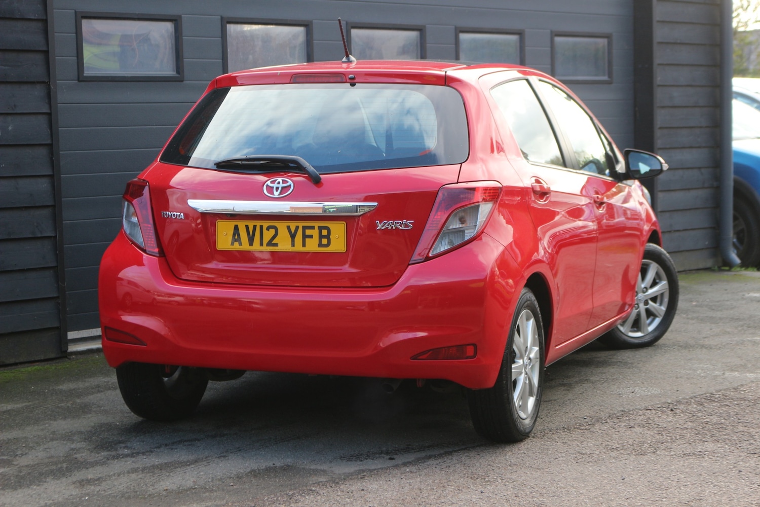 Used Toyota Yaris 2012 for sale - 76363093: Photo 4