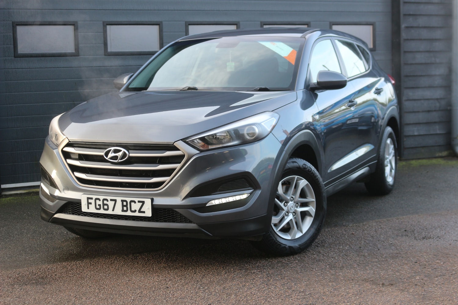 Used Hyundai TUCSON 2017 for sale - 77351261: Photo 3