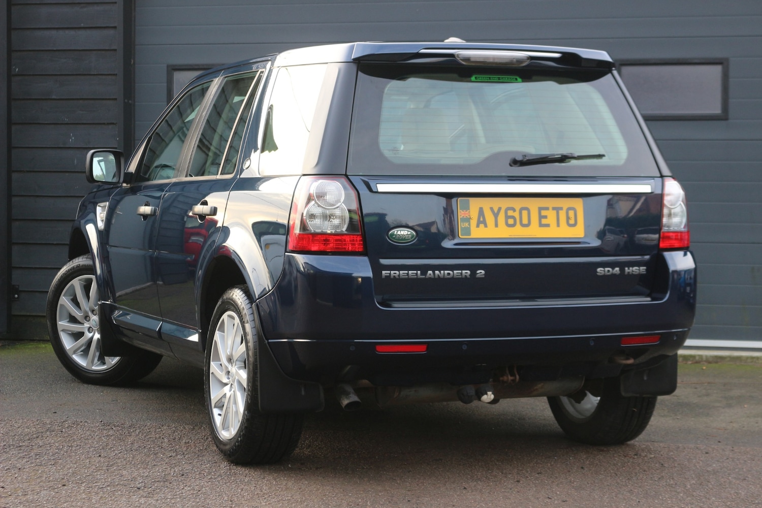 Used Land Rover Freelander 2010 for sale - 76968447: Photo 2