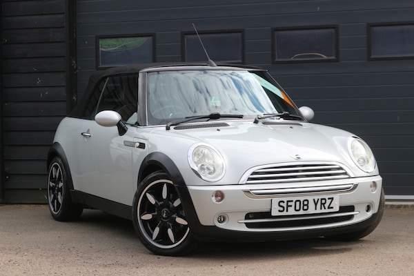 Used MINI Convertible 2008 for sale - 75440320: Photo 1