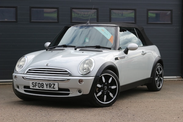 Used MINI Convertible 2008 for sale - 75440320: Photo 3