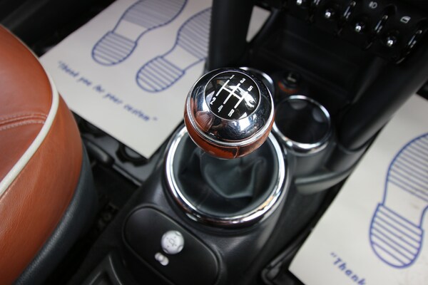 Used MINI Convertible 2008 for sale - 75440320: Photo 7