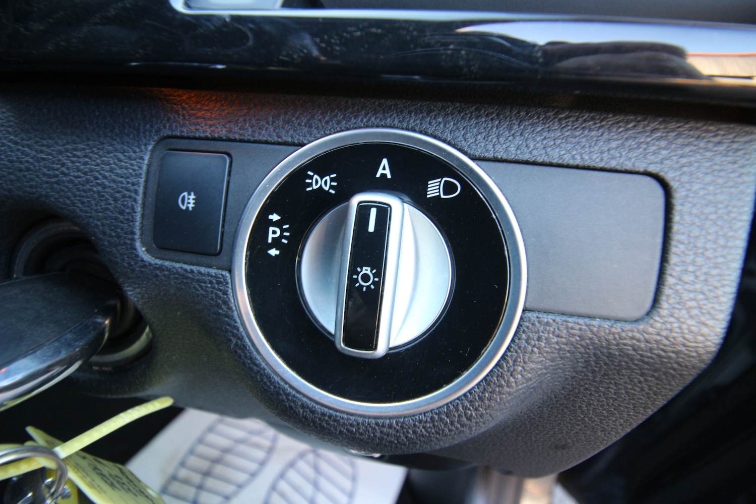 Used Mercedes-Benz E Class 2010 for sale - 77220317: Photo 13