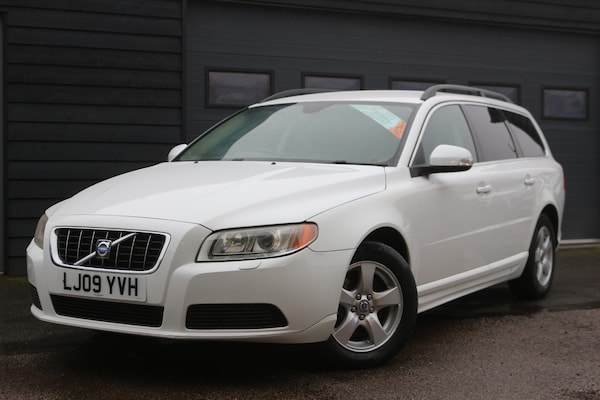 Used Volvo V70 2009 for sale - 73197098: Photo 3