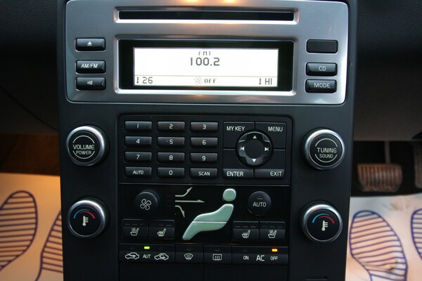 Used Volvo V70 2009 for sale - 73197098: Photo 7