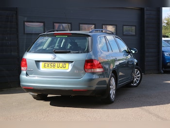 Used Volkswagen Golf 2008 for sale - 75724022: Photo