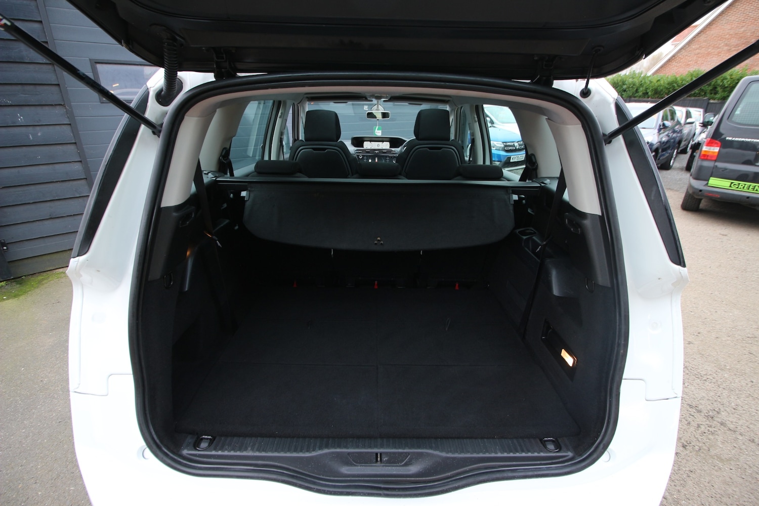 Used Citroen C4 Grand Picasso 2015 for sale - 76738506: Photo 15