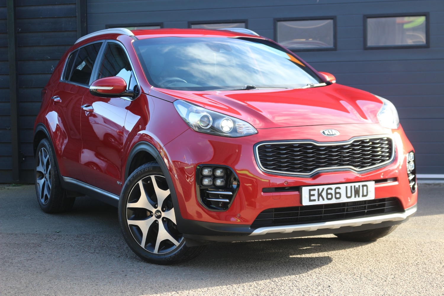 Used Kia Sportage 2016 for sale - 76366316: Photo 1
