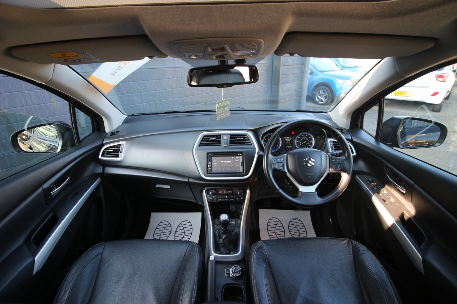 Used Suzuki SX4 S-Cross 2015 for sale - 77965319: Photo 5