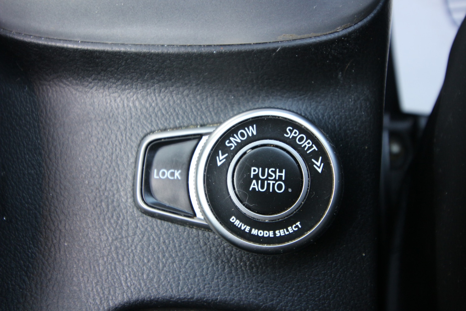 Used Suzuki SX4 S-Cross 2015 for sale - 77965319: Photo 7