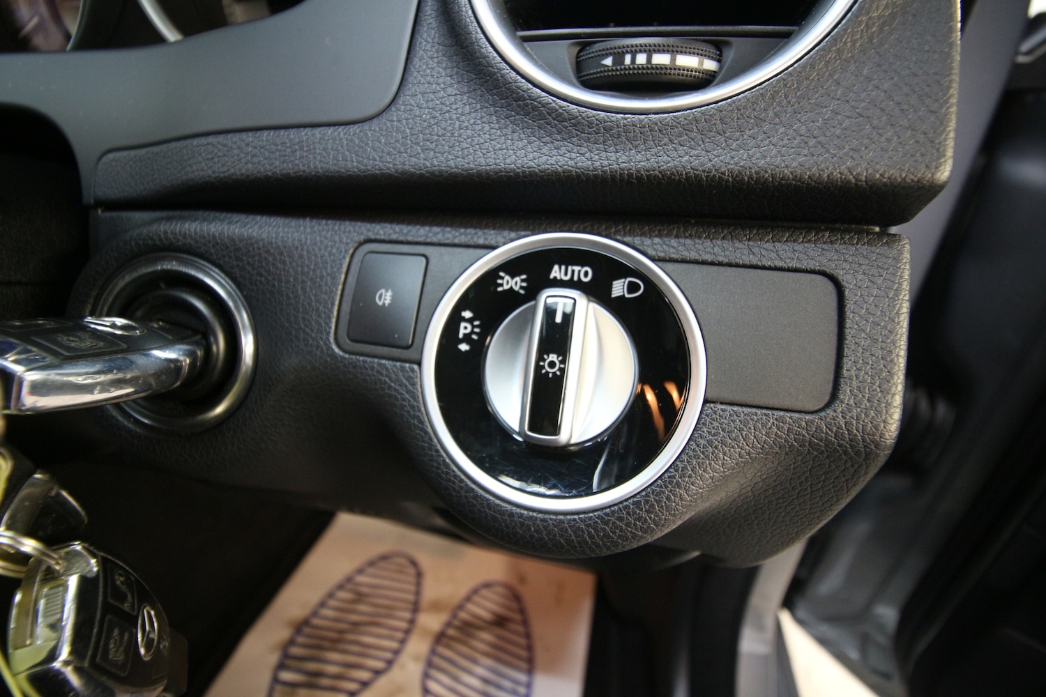 Used Mercedes-Benz C Class 2012 for sale - 76320626: Photo 12