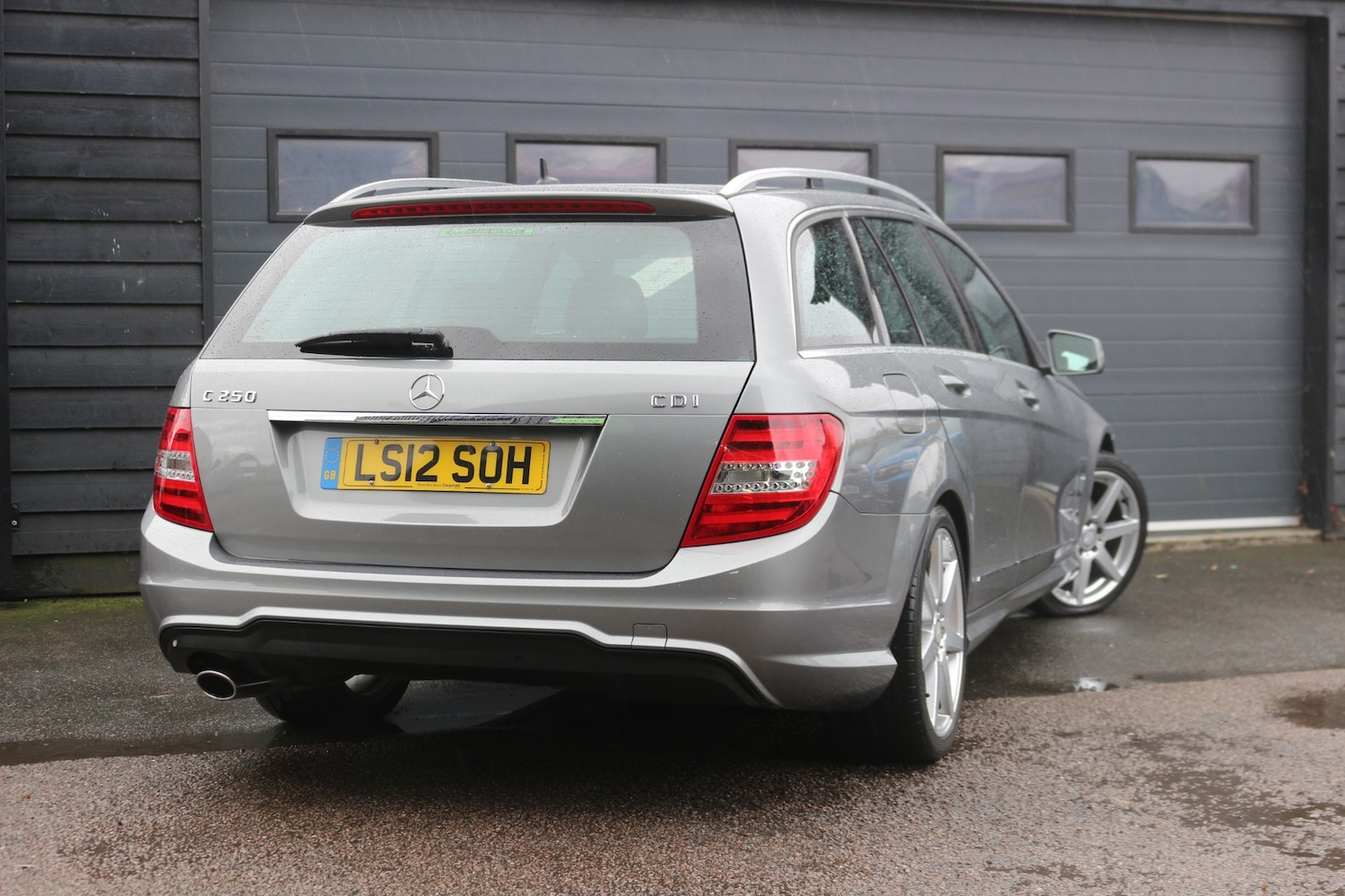 Used Mercedes-Benz C Class 2012 for sale - 76320626: Photo 4