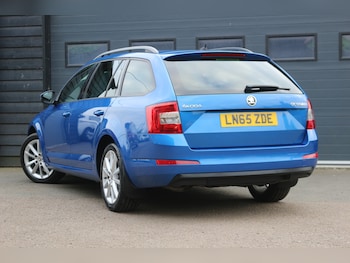 Used Skoda Octavia 2015 for sale - 76263667: Photo 2