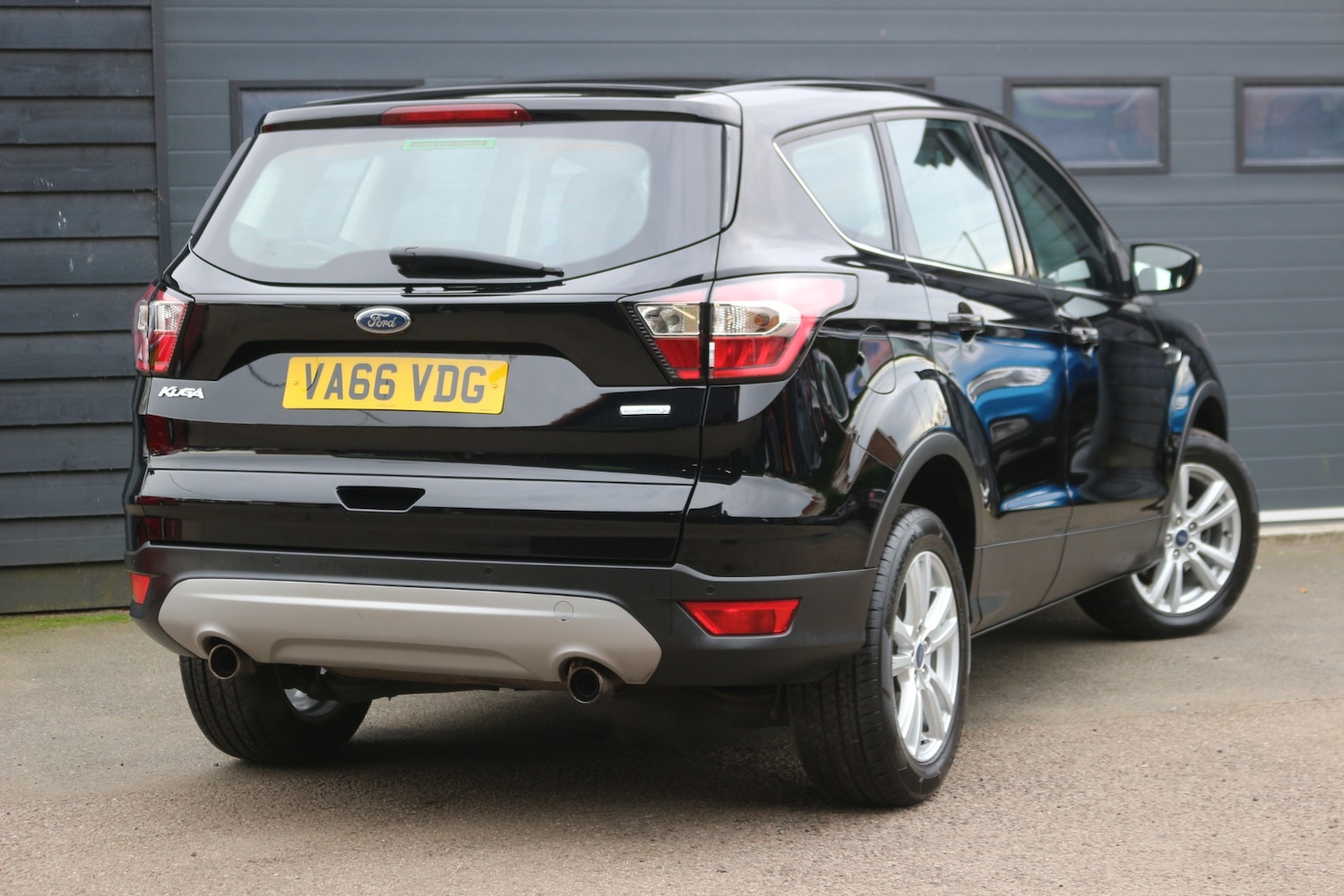 Used Ford Kuga 2017 for sale - 76613515: Photo 4