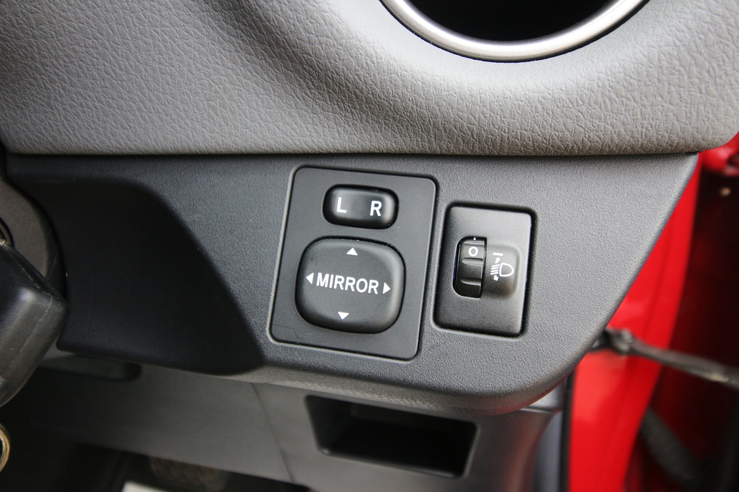 Used Toyota Yaris 2015 for sale - 77691053: Photo 12