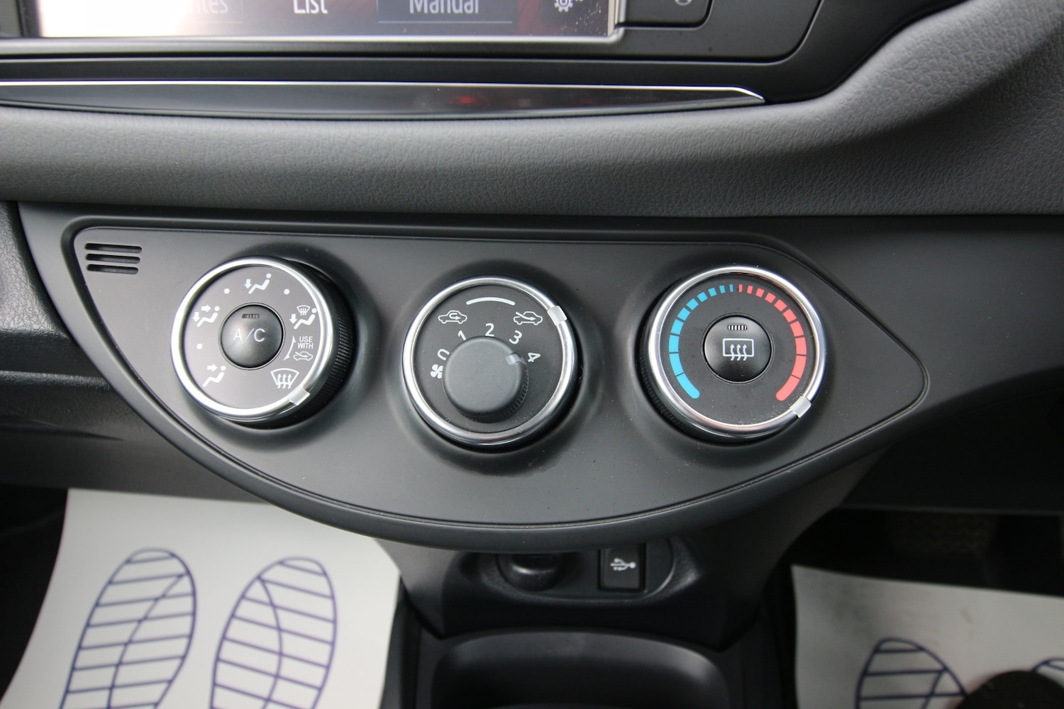 Used Toyota Yaris 2015 for sale - 77691053: Photo 7