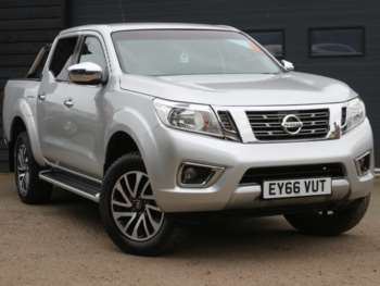 Used Nissan Navara 2016 for sale - 74576558: Photo