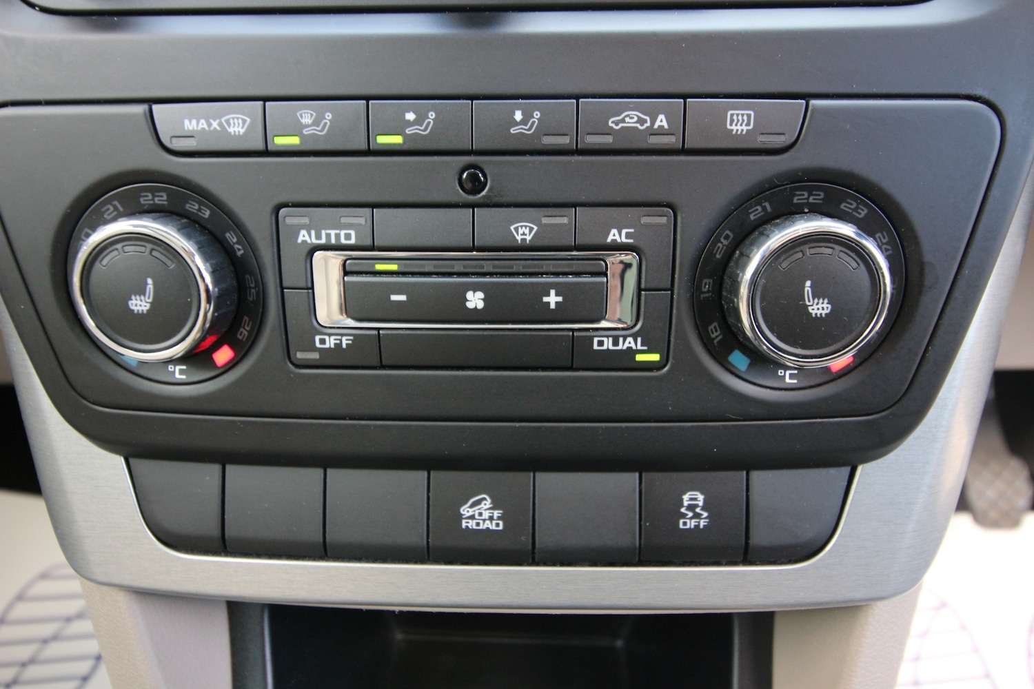 Used Skoda Yeti 2012 for sale - 77877631: Photo 11