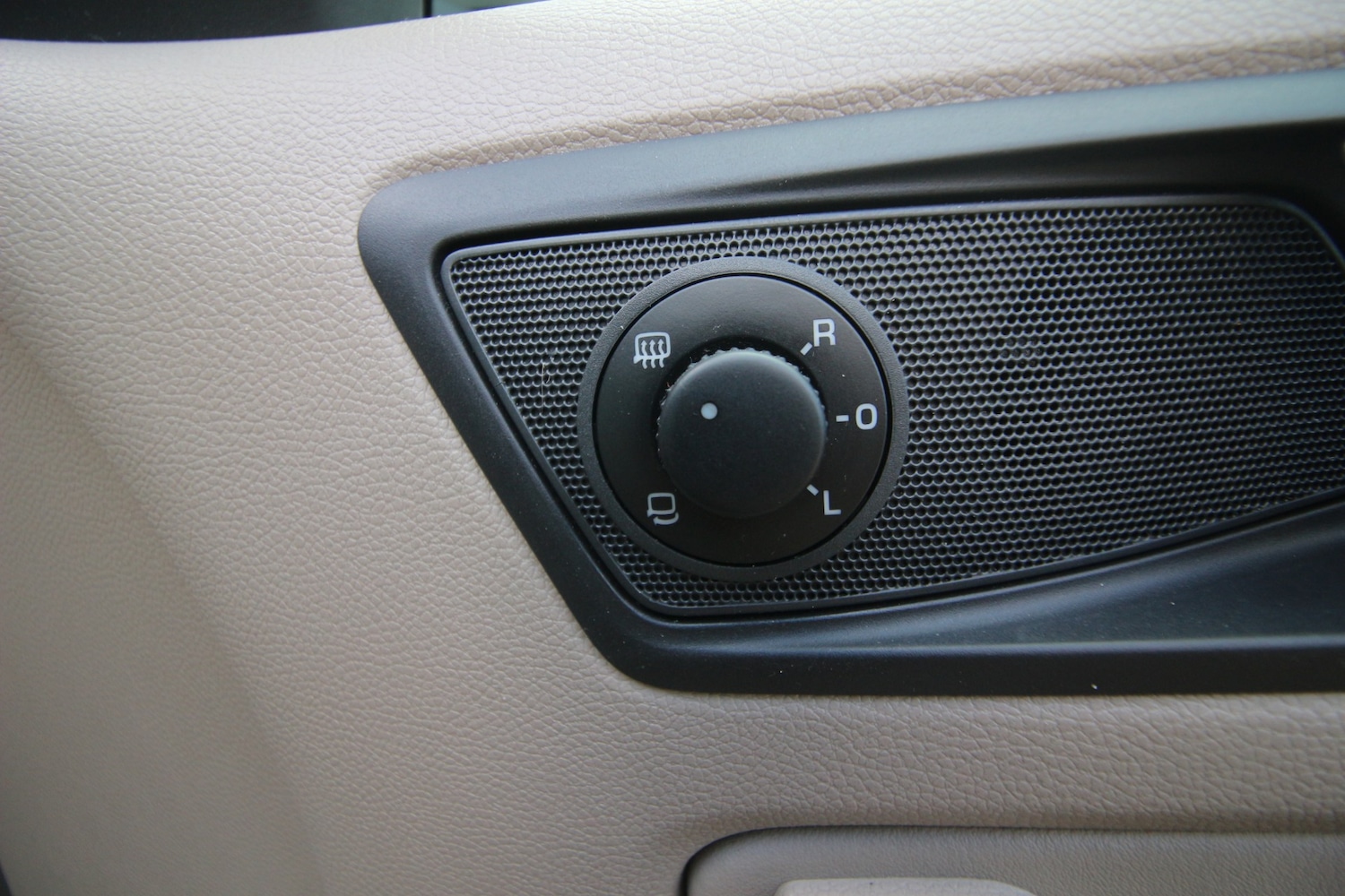 Used Skoda Yeti 2012 for sale - 77877631: Photo 17