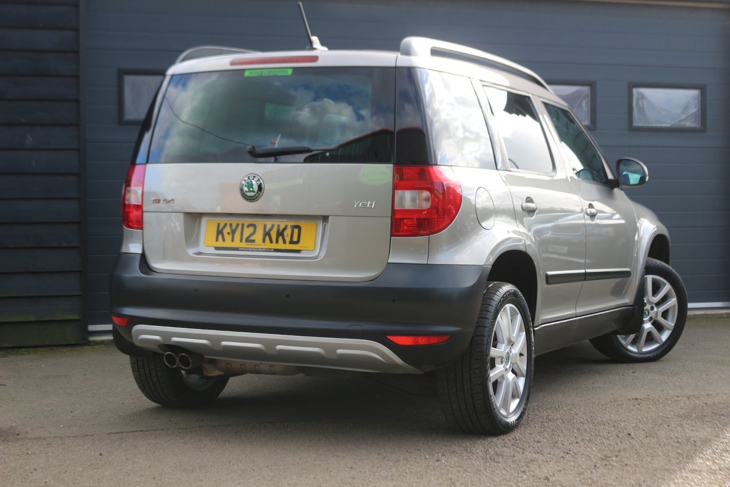 Used Skoda Yeti 2012 for sale - 77877631: Photo 4