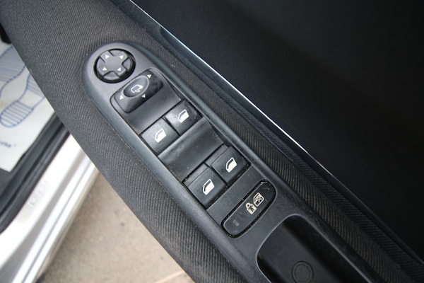 Used Peugeot 3008 2011 for sale - 75355916: Photo 12
