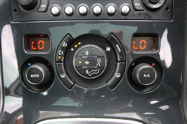 Used Peugeot 3008 2011 for sale - 75355916: Photo 7