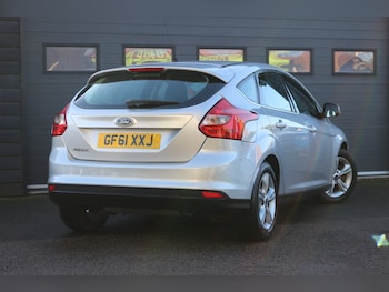 Used Ford Focus 2011 for sale - 76652740: Photo