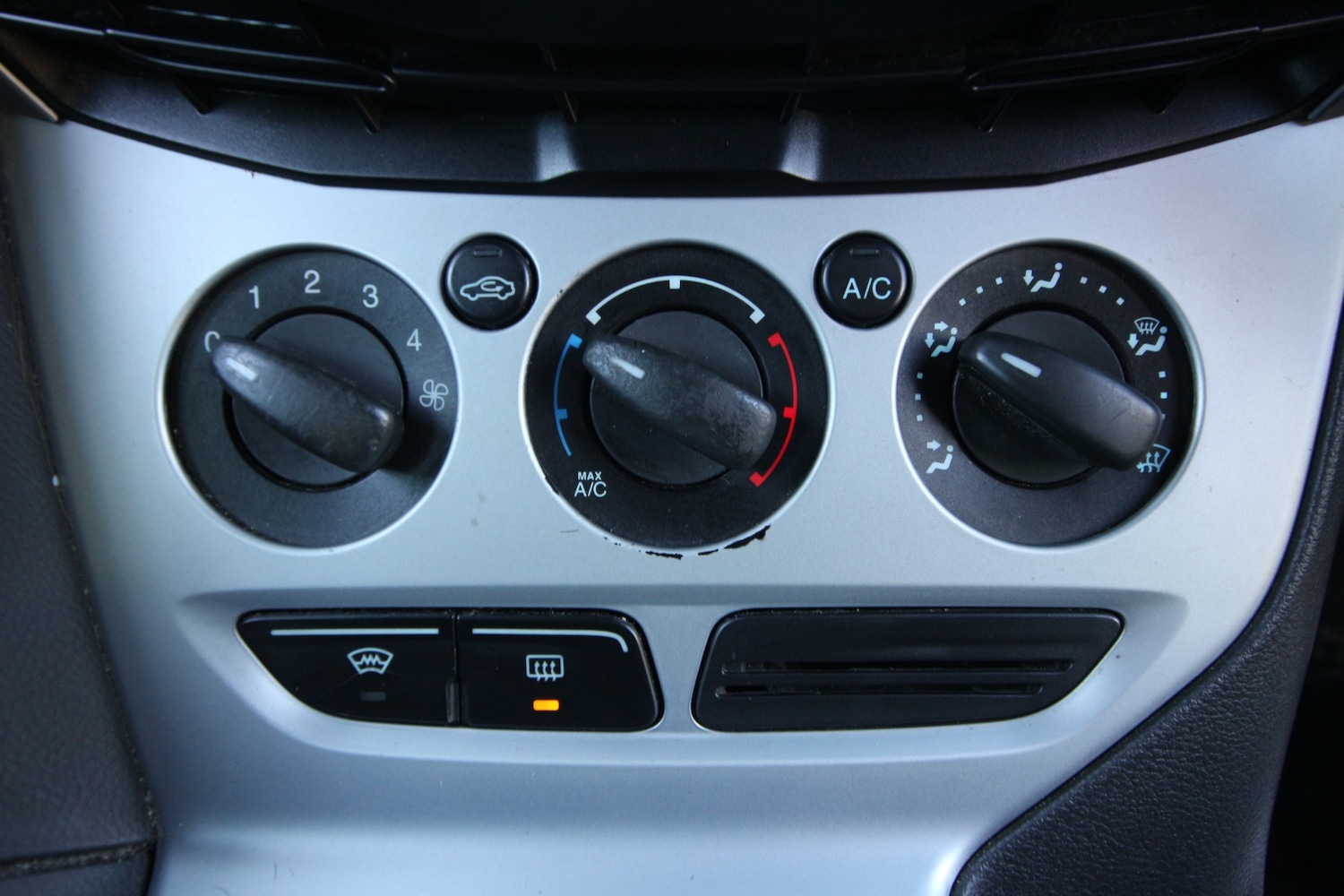 Used Ford Focus 2011 for sale - 76652740: Photo 7