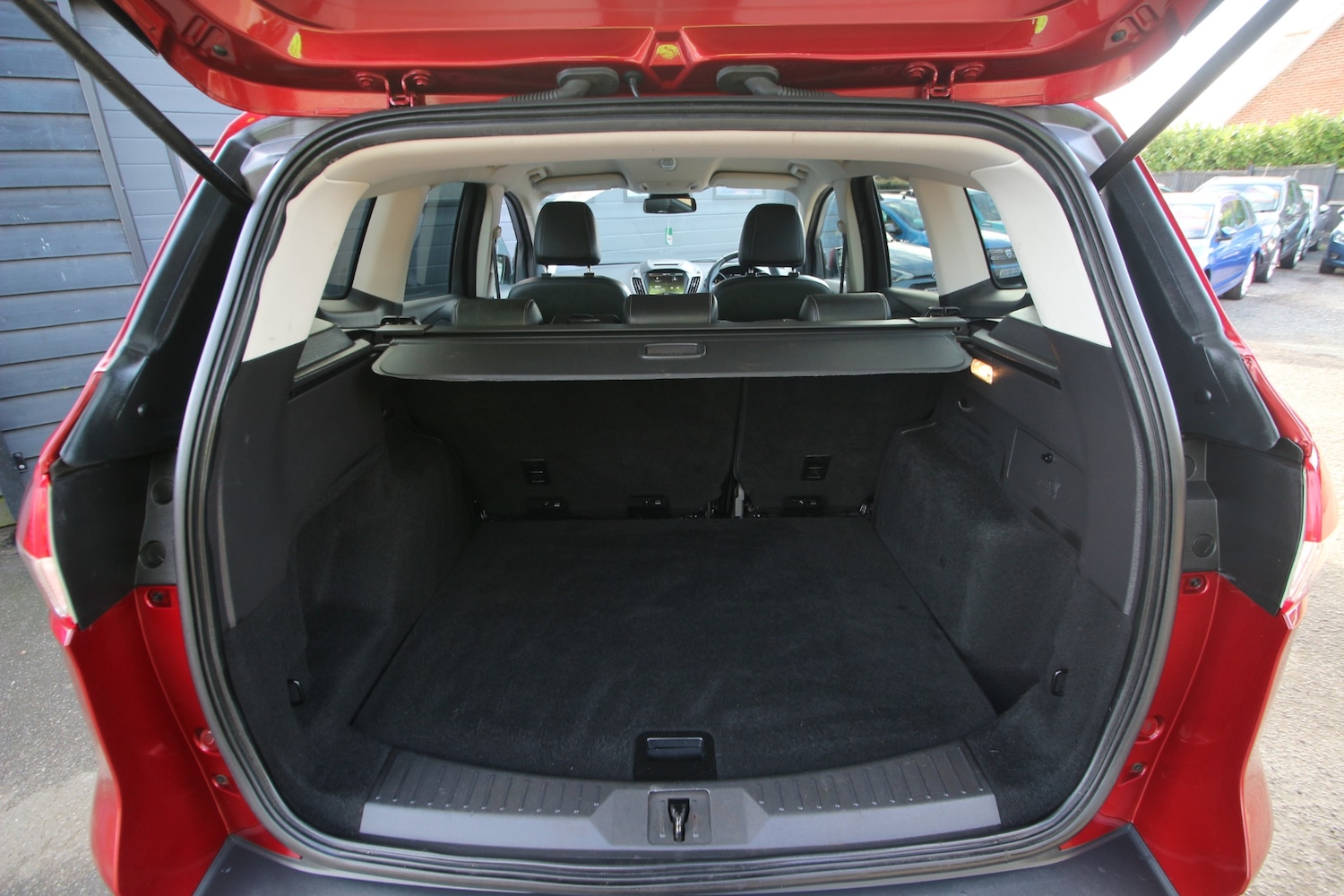 Used Ford Kuga 2016 for sale - 77691112: Photo 16