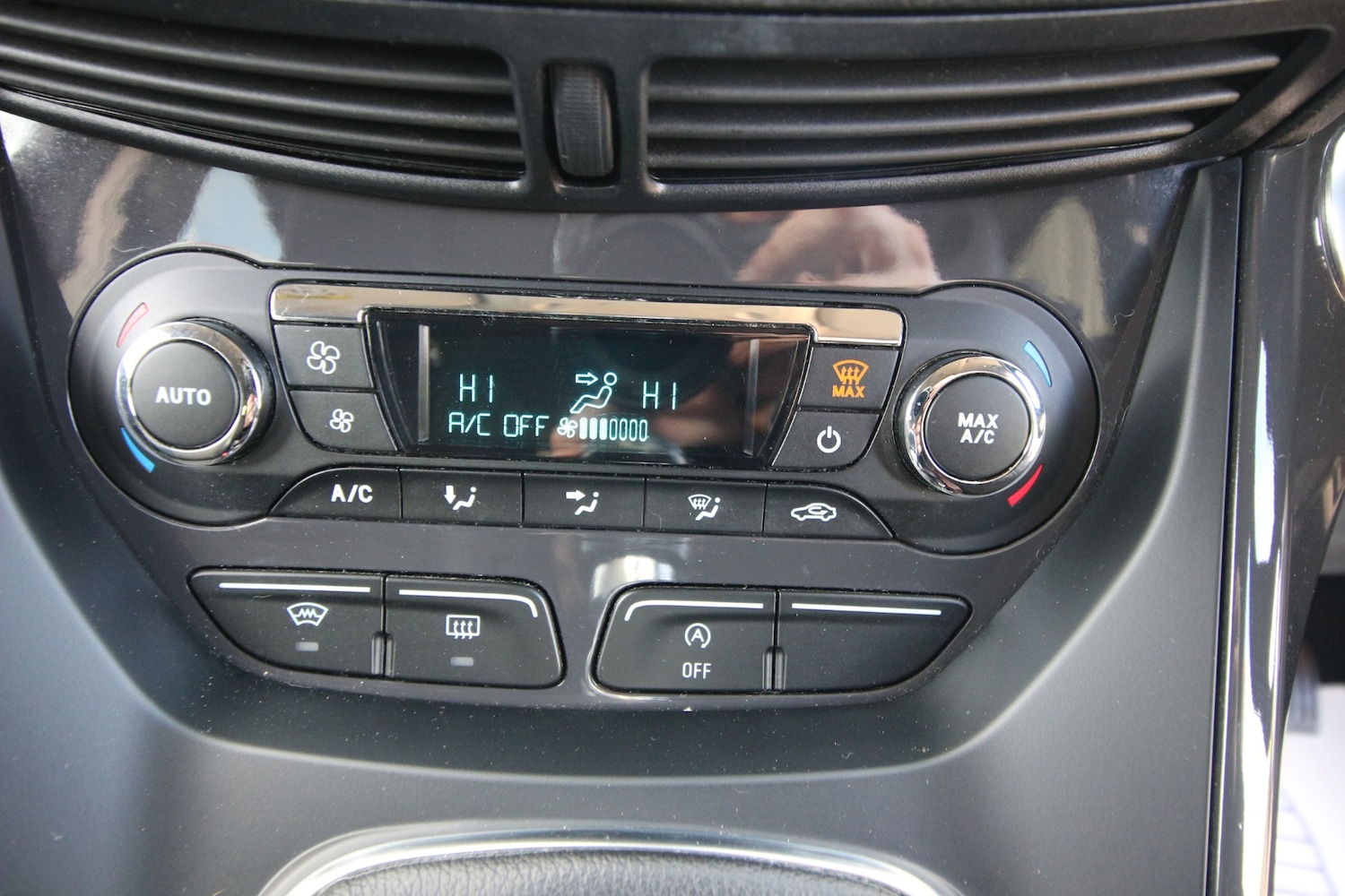 Used Ford Kuga 2016 for sale - 77691112: Photo 7