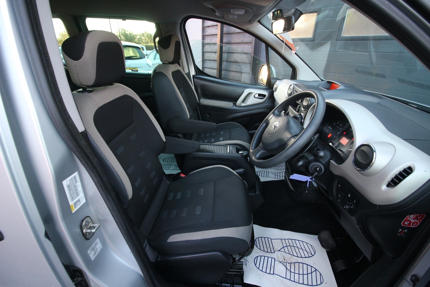 Used Citroen Berlingo Multispace 2015 for sale - 76859879: Photo 11