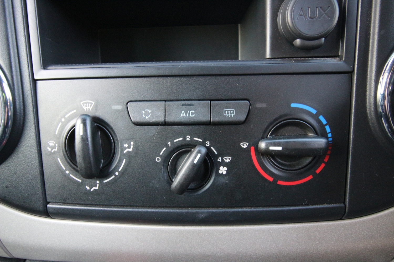 Used Citroen Berlingo Multispace 2015 for sale - 76859879: Photo 7