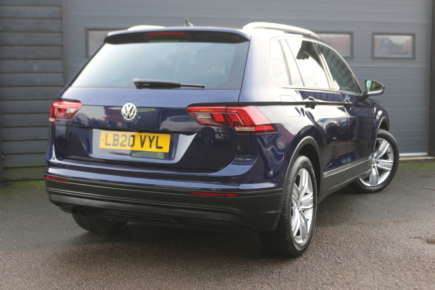 Used Volkswagen Tiguan 2020 for sale - 77034429: Photo 4