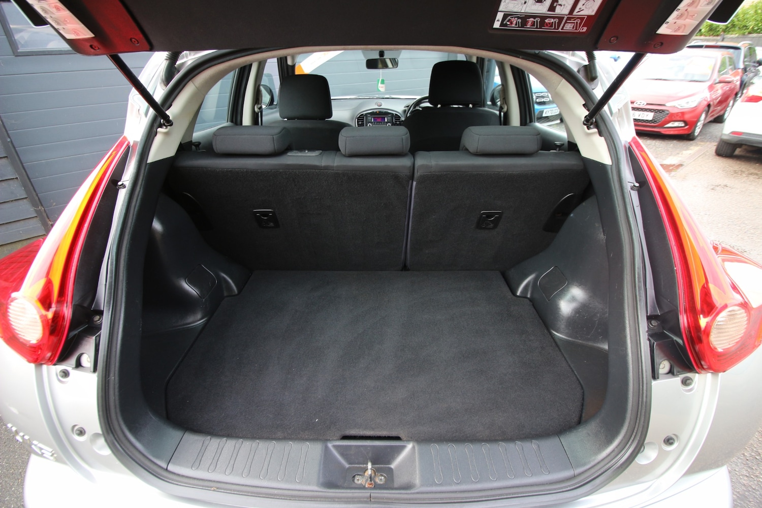 Used Nissan Juke 2011 for sale - 76488444: Photo 14