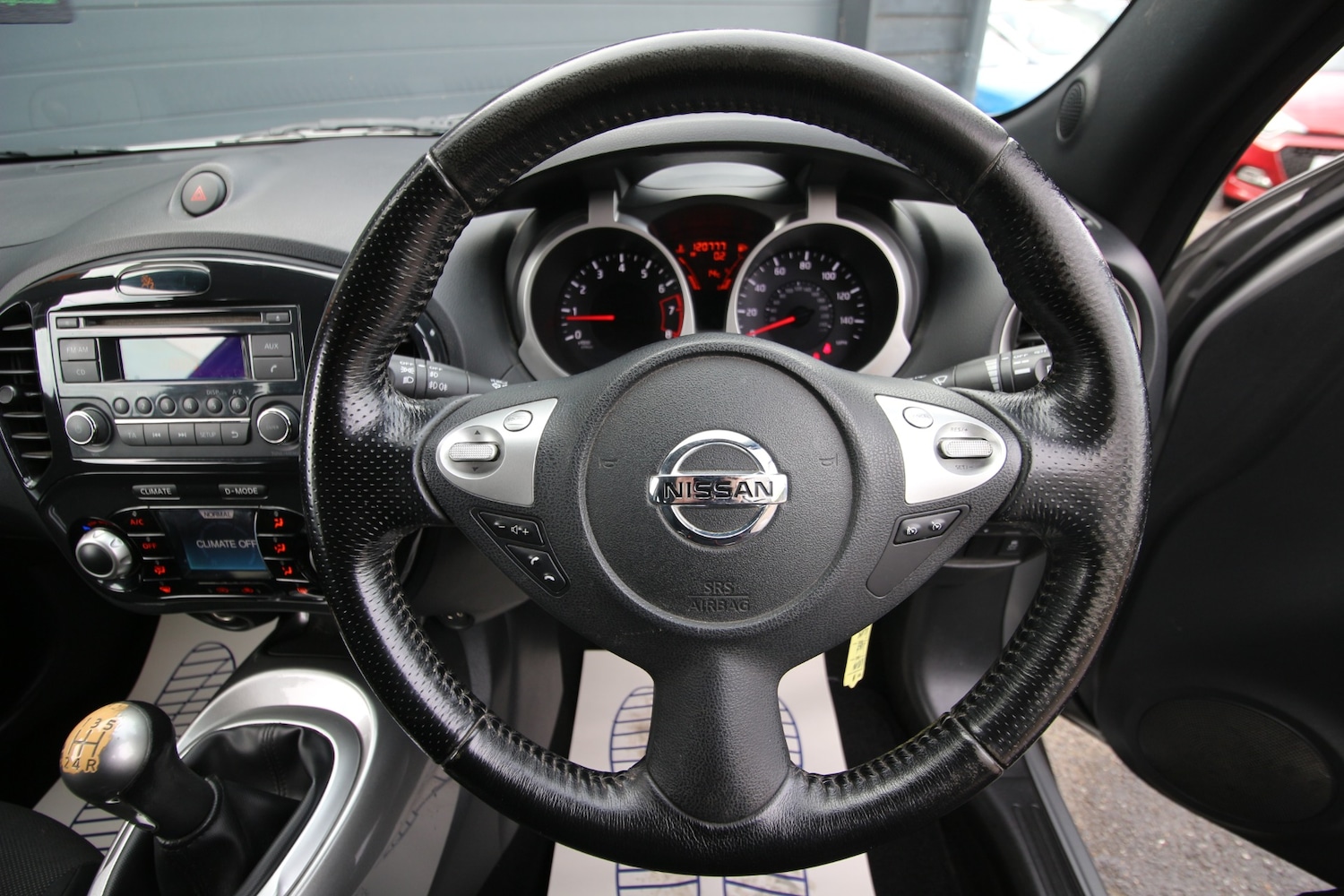 Used Nissan Juke 2011 for sale - 76488444: Photo 8