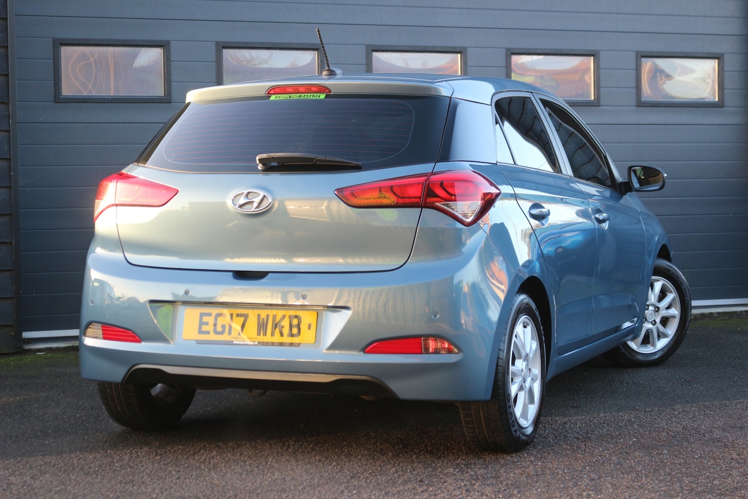Used Hyundai i20 2017 for sale - 76738400: Photo 4