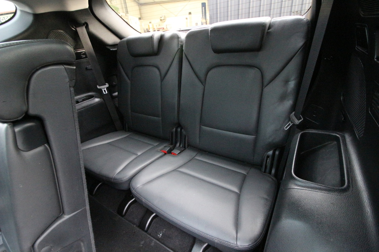 Used Hyundai Santa Fe 2017 for sale - 76300578: Photo 18