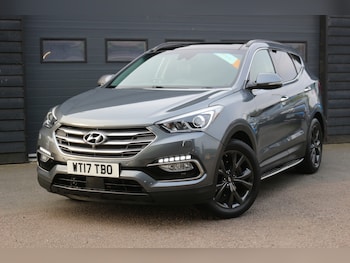 Used Hyundai Santa Fe 2017 for sale - 76300578: Photo 3