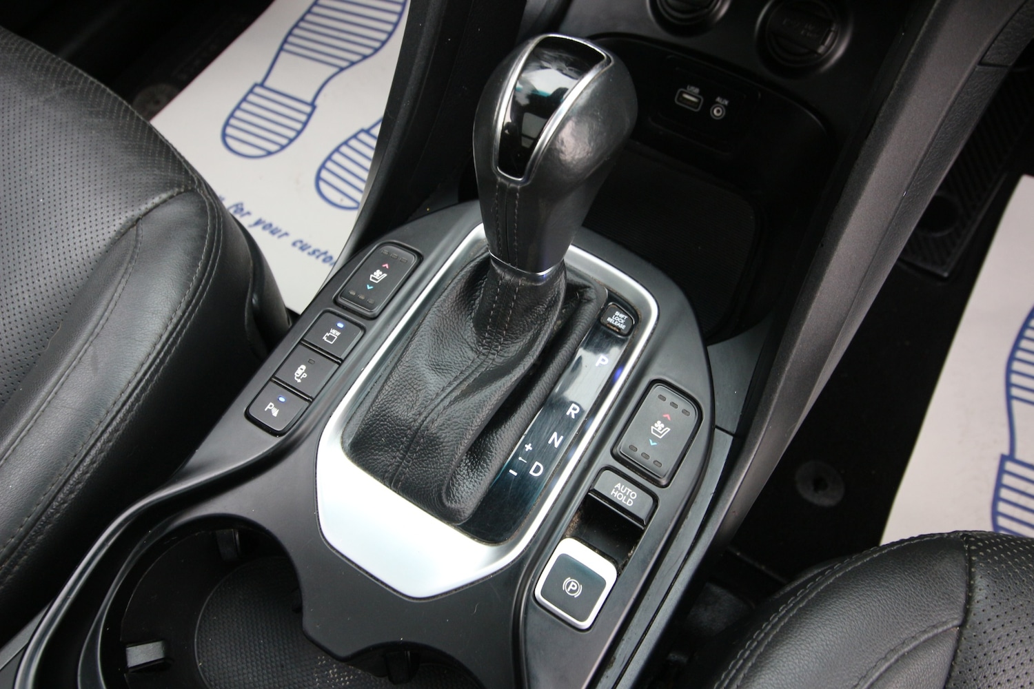 Used Hyundai Santa Fe 2017 for sale - 76300578: Photo 6