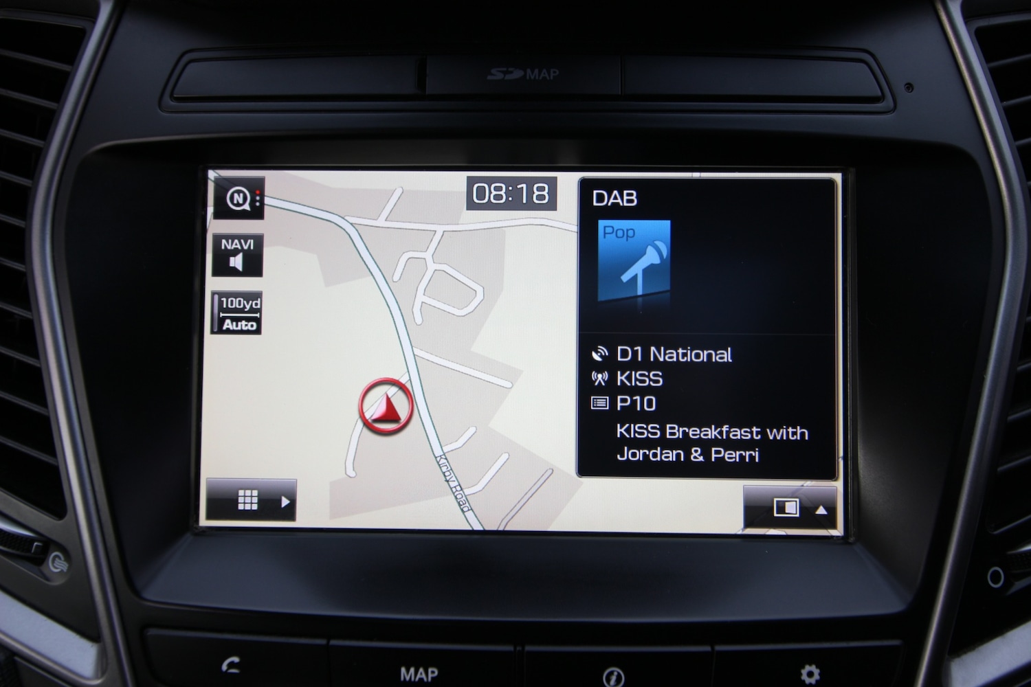 Used Hyundai Santa Fe 2017 for sale - 76300578: Photo 8