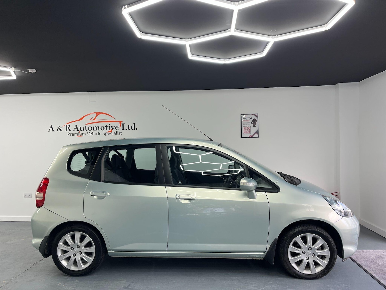 Used Honda Jazz for sale - 77345141: Photo 2
