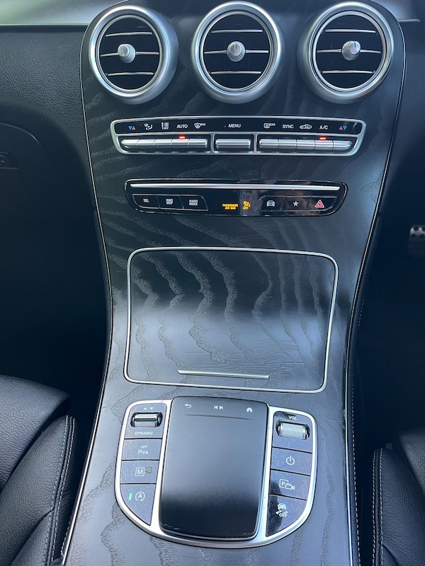 Used Mercedes-Benz GLC 2021 for sale - 75600379: Photo 18