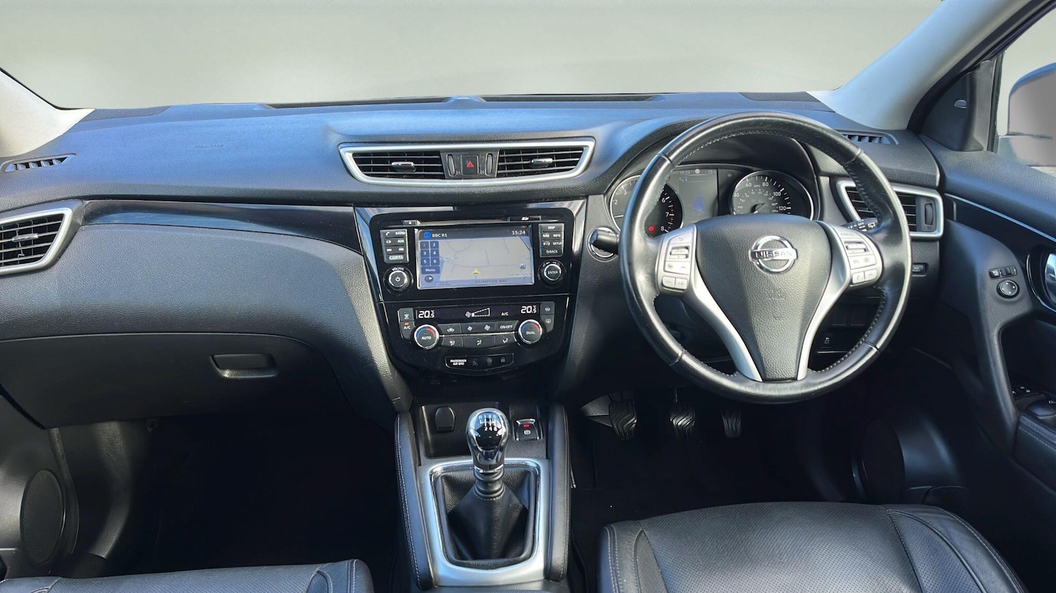 Used Nissan Qashqai 2017 for sale - 76623189: Photo 8