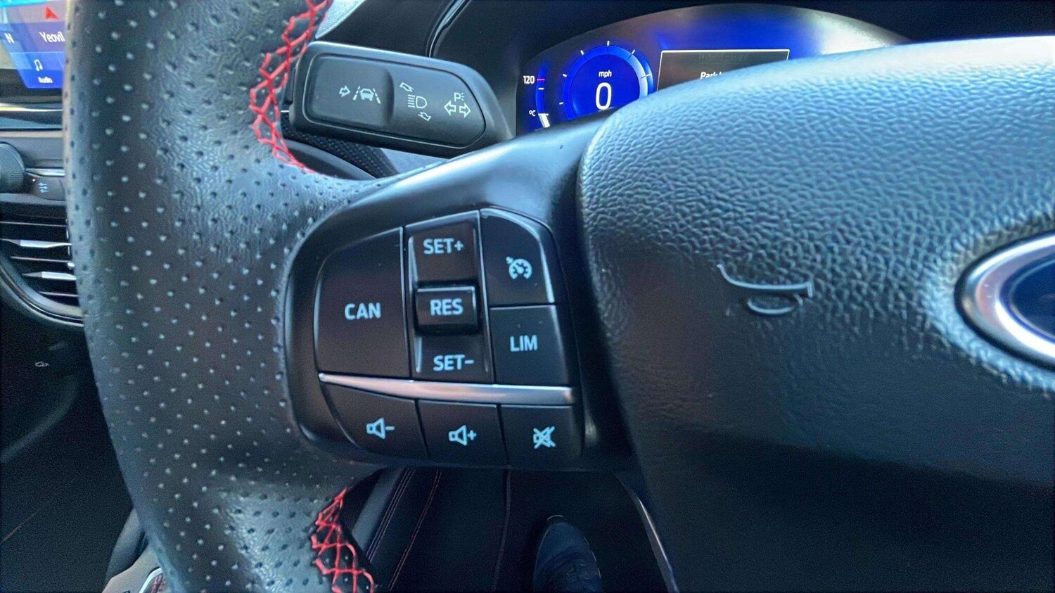 Used Ford Focus 2021 for sale - 76623191: Photo 15