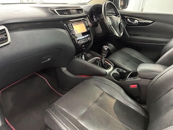 Used Nissan Qashqai 2017 for sale - 79237089: Photo