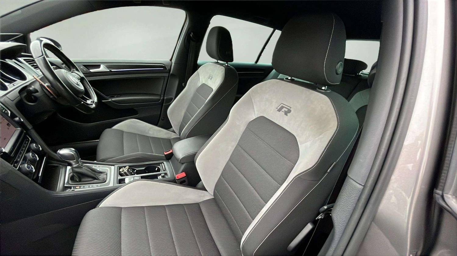 Used Volkswagen Golf 2016 for sale - 76975494: Photo 12